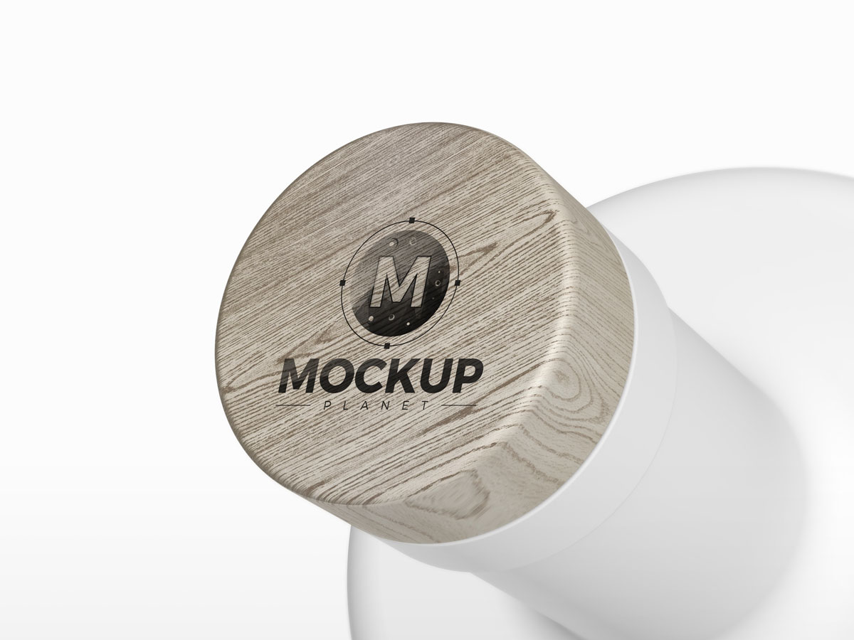 Free-Matte-Bottle-Top-Logo-Mockup-Design