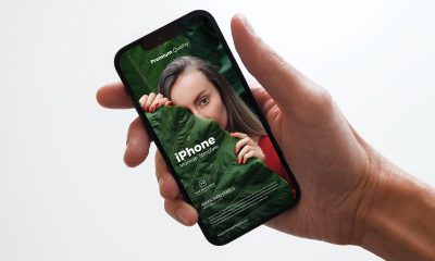 Free-Premium-Hand-Showing-iPhone-Mockup-Design